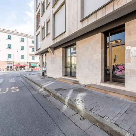 Suitecentrostorico-leaning Tower-self Check-in-ac Апартаменты *
